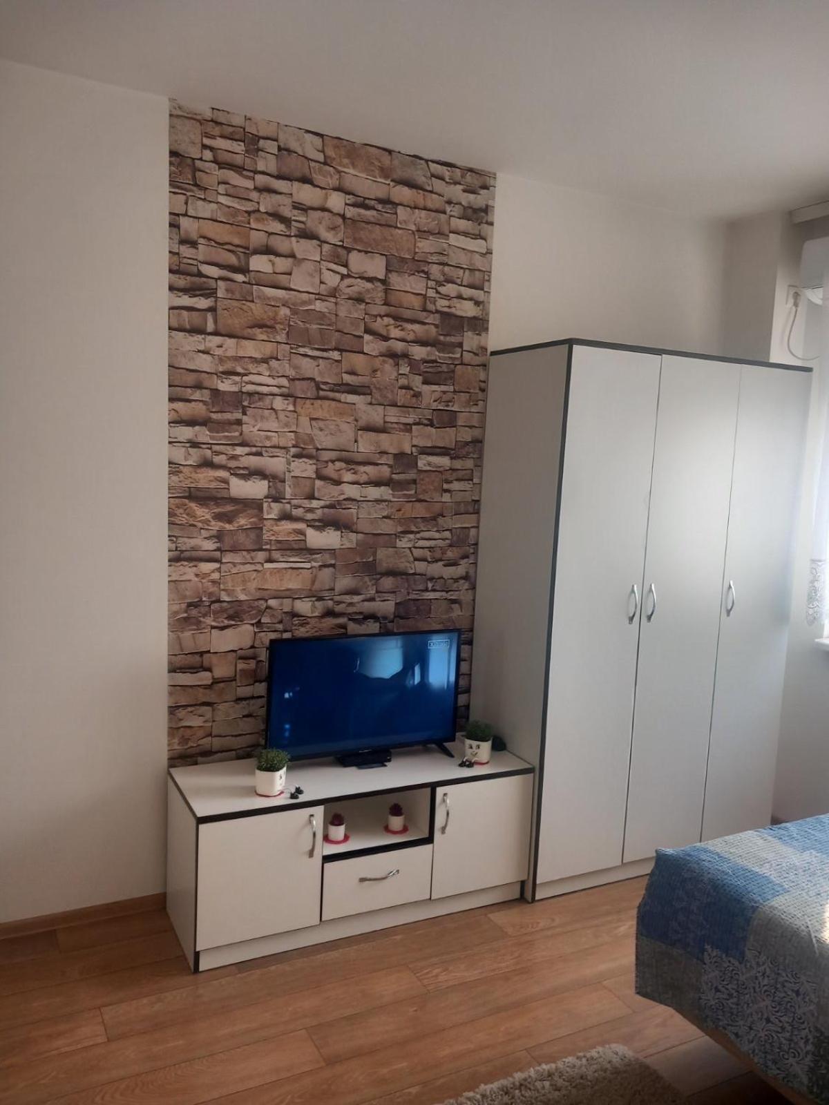 Stan Na Dan Διαμέρισμα Loznica Εξωτερικό φωτογραφία